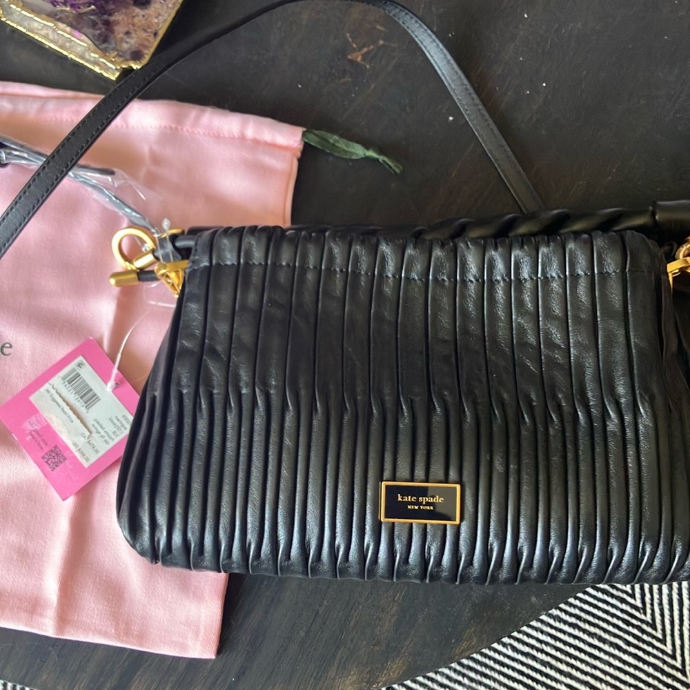 NWT Kate spade black meringue pleated  bag